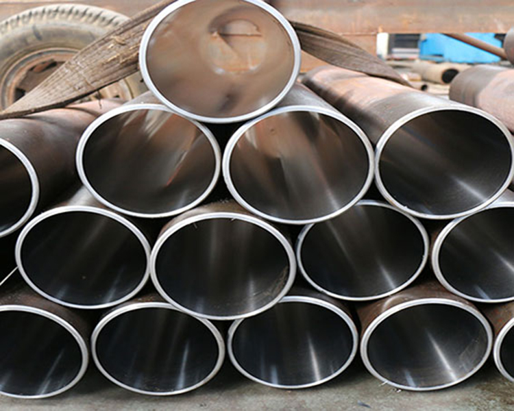 High-Quality-Honing-Seamless-Alloy-Steel-Pipe-(2)