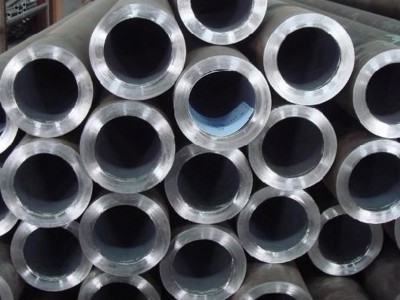 Cold-Drawn-Seamless-Steel-Tube-For-Hydraulic