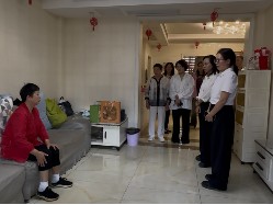 中秋情暖社区｜诵读寄心意，关怀入家门
