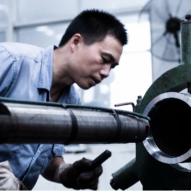 以匠心育人才，以精工助强国